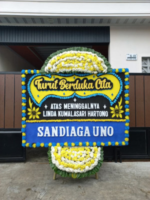 Papan Bunga Duka di Lamper Kidul